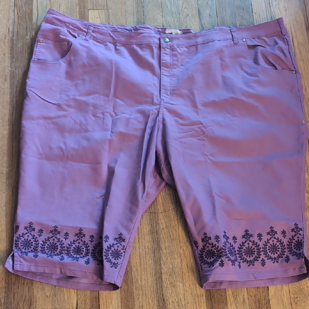 Women Within Plus Size stretch Comfortable Capris 38WP